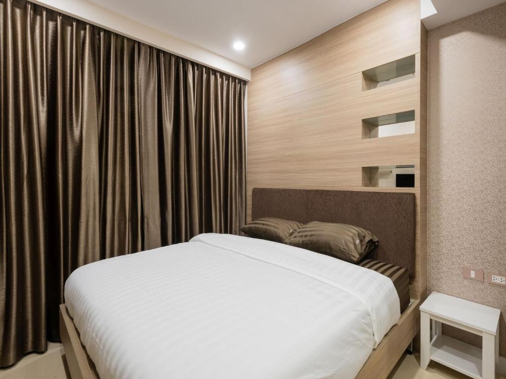 Dusit Grand Condo Viewroomsrooms Image 66