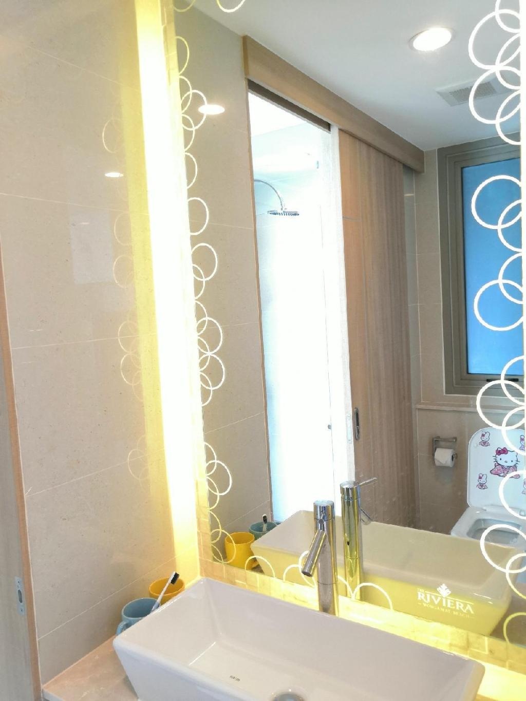 The Riviera Wong A Mat Beach By TH StayfacilitiesBathroom10