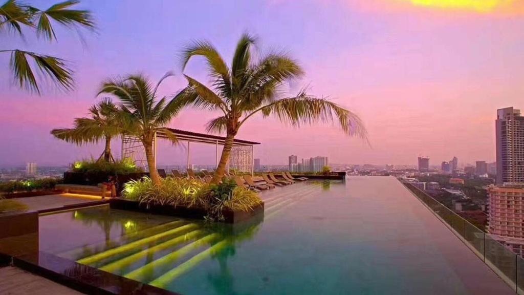The Riviera Wong A Mat Beach By TH StayfacilitiesSwimming Pool Outdoor6