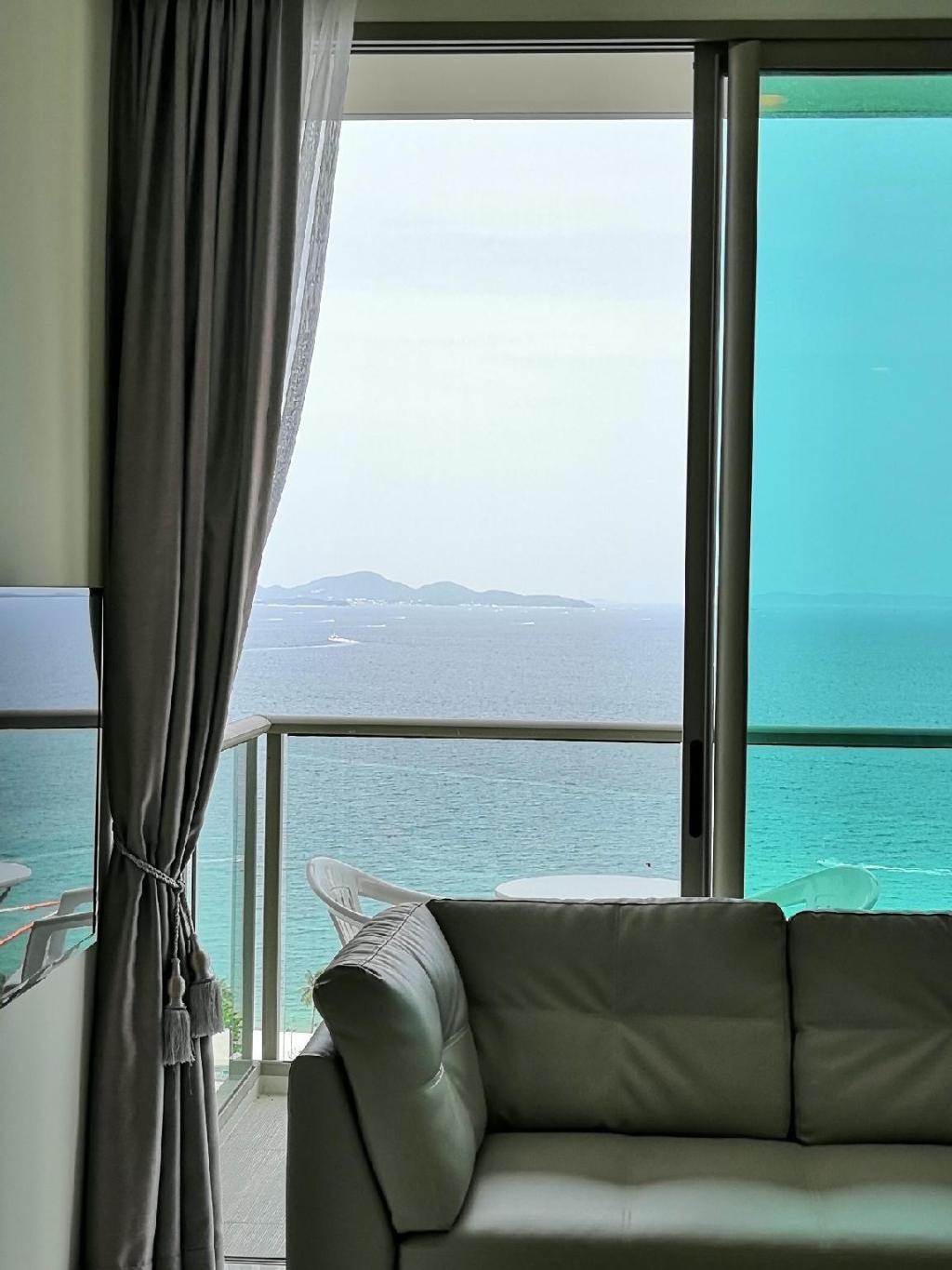 The Riviera Wong A Mat Beach By TH StaypropertyviewsExterior View8