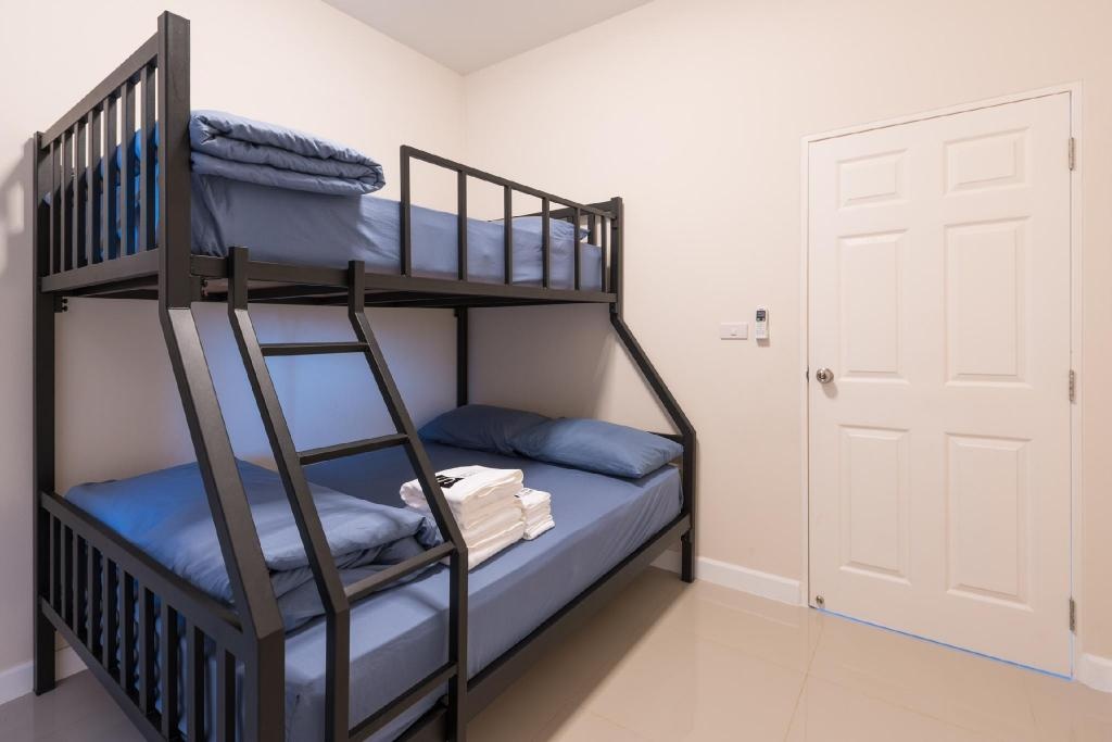 S Villas Sattahiproomsrooms Image 33