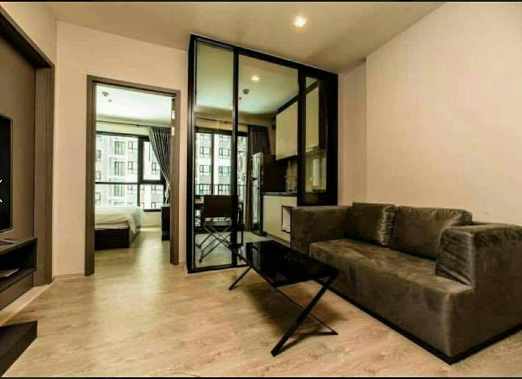 The Base Pattaya One Bedroomroomsrooms Image 11