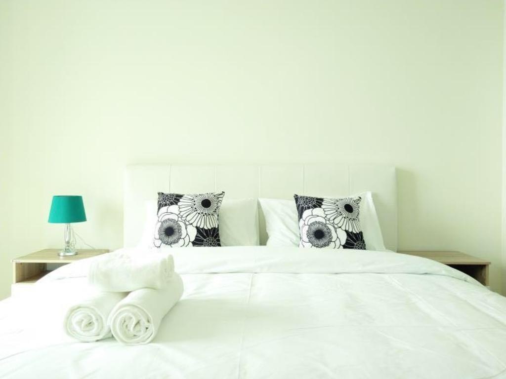 The Riviera Wong A Mat Beach By TH StayfacilitiesBedroom18