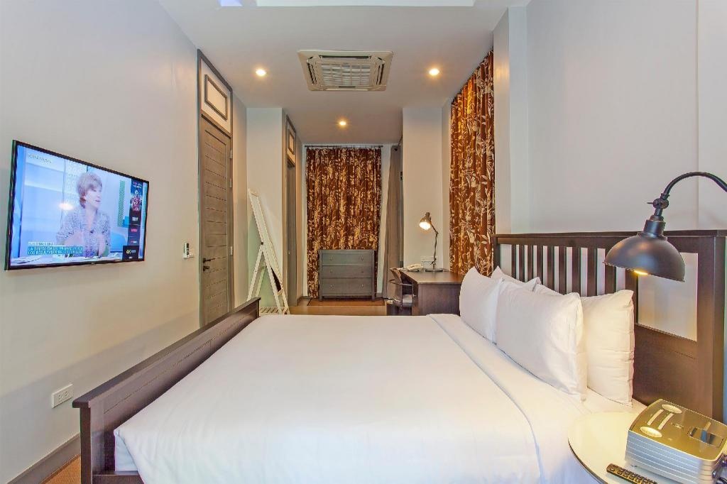 Pattaya Retreat Pool Villas 12 Bedroom Sleeps 24facilitiesBedroom46