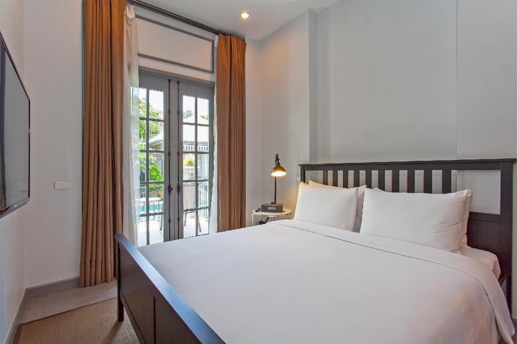 Pattaya Retreat Pool Villas 12 Bedroom Sleeps 24facilitiesBedroom51
