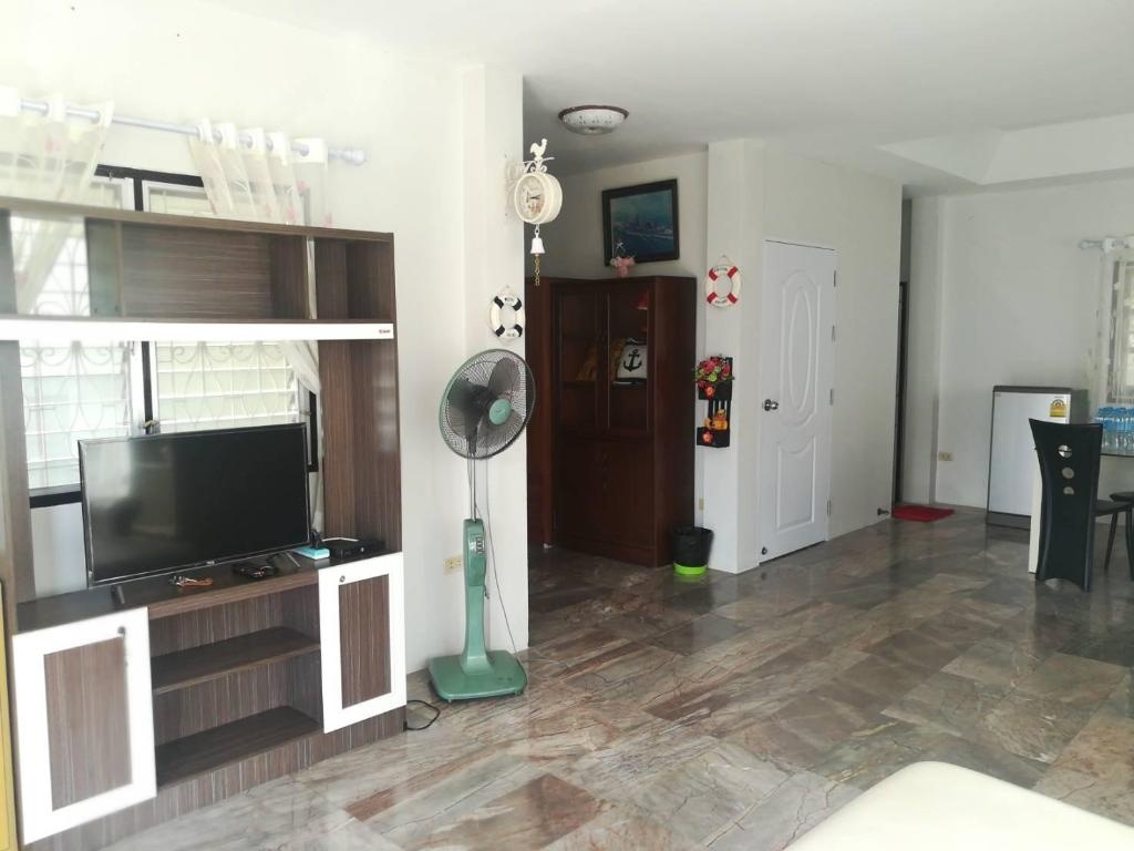 Baan Sai Tongroomsrooms Image 11