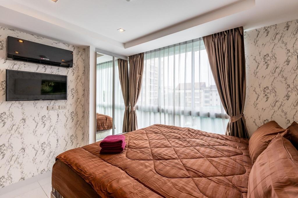 Serenity Wongamat Pattaya By MintfacilitiesBedroom16
