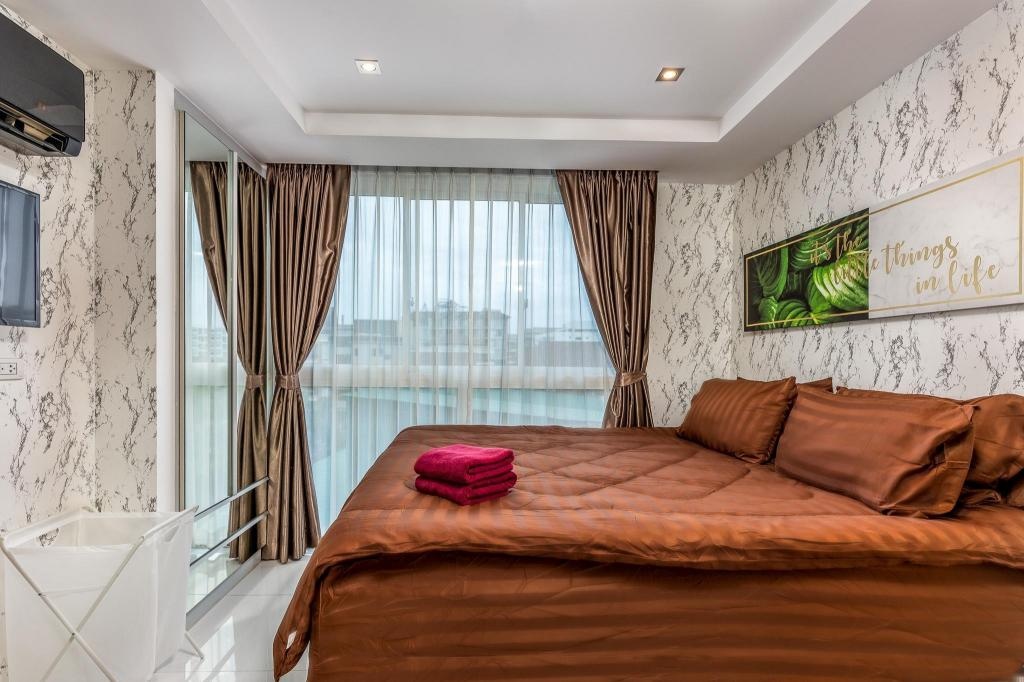 Serenity Wongamat Pattaya By MintfacilitiesBedroom7