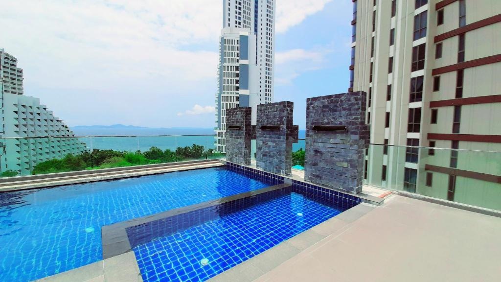 Serenity Wongamat Pattaya By MintfacilitiesSwimming Pool Outdoor18