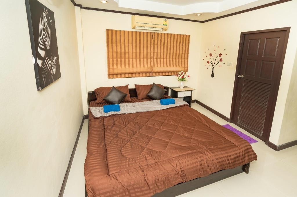 Moon Jacuzzi Villa WSea View Near Cozy BeachfacilitiesBedroom8