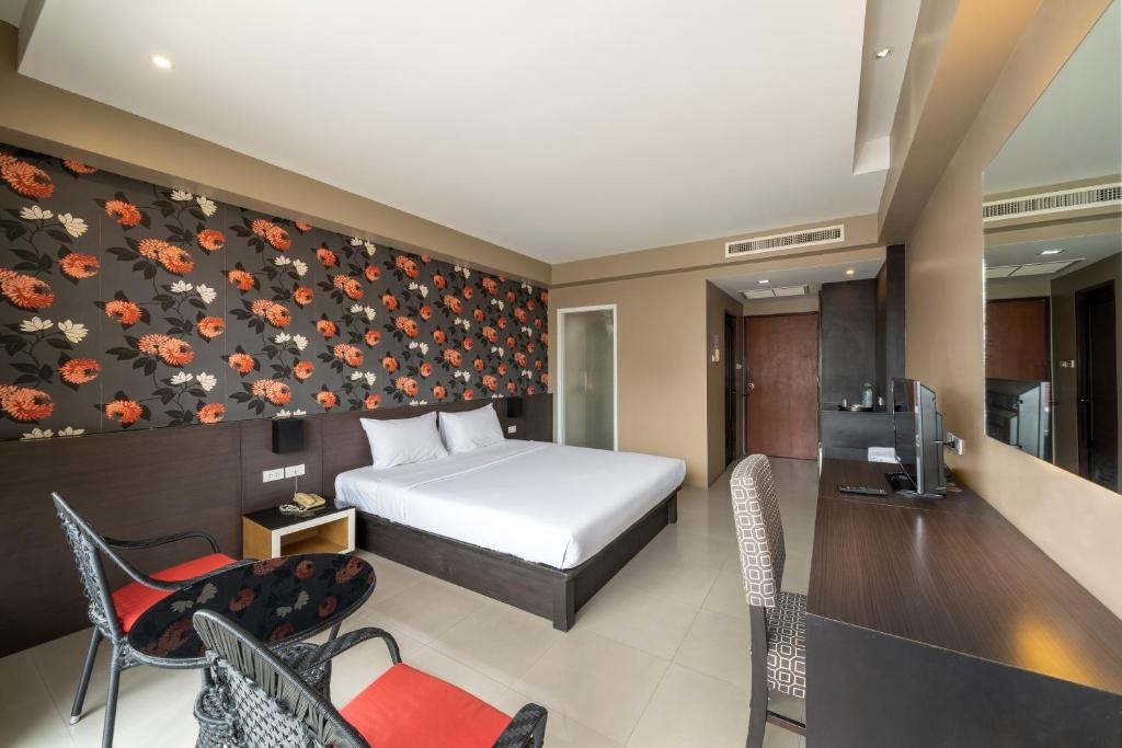 Welcome Plaza Hotelroomsrooms Image 1515