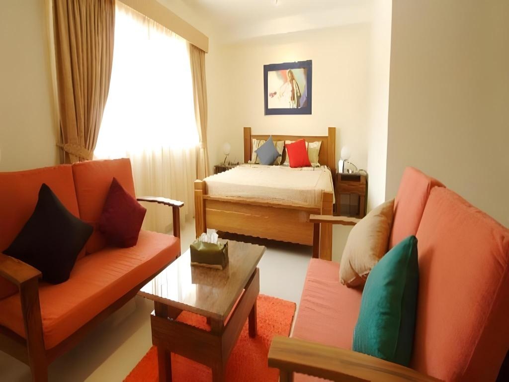 Sansuk Gay Sauna And Guesthouseroomsrooms Image 66