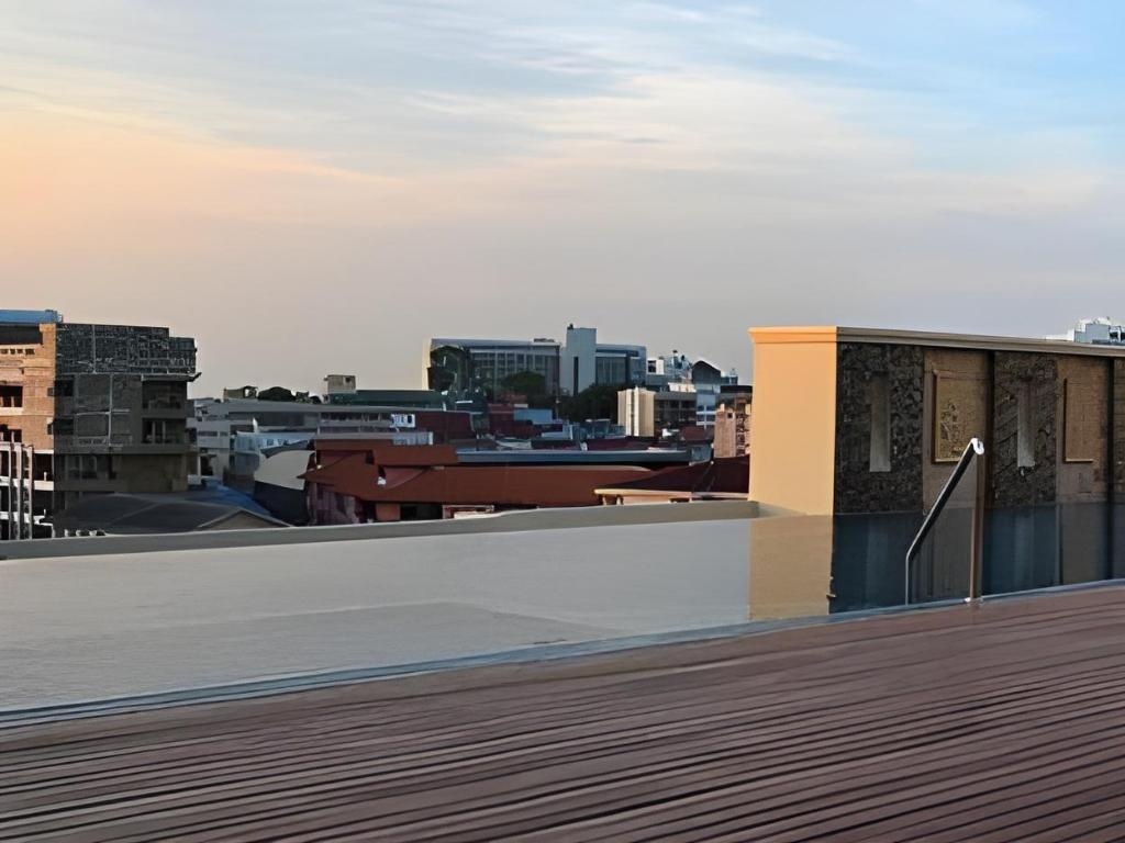 D Xpress ApartmentfacilitiesSwimming Pool Outdoor6
