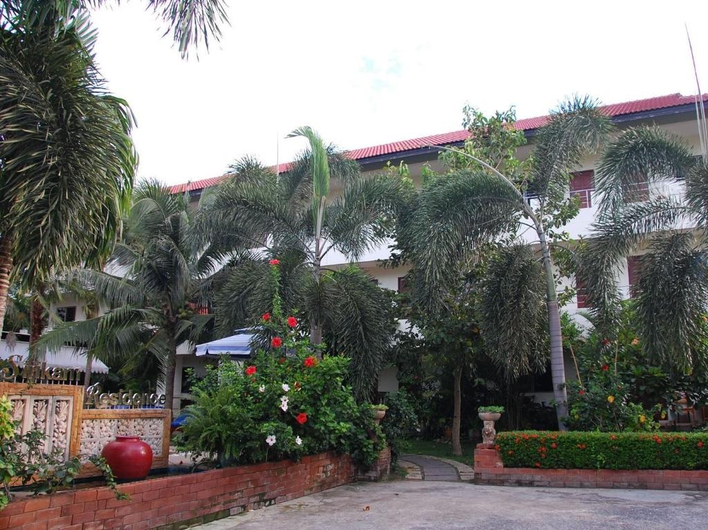 Sirikarn Residence And Luxury ApartmentspropertyviewsExterior View1