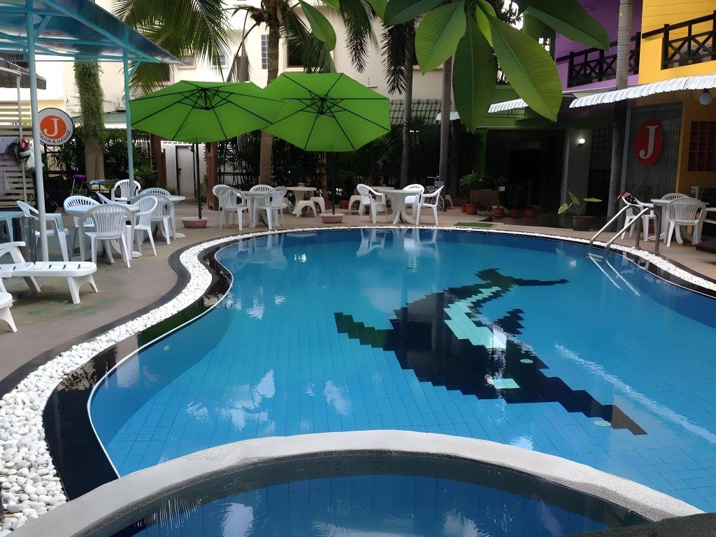 YJ HotelfacilitiesSwimming Pool3