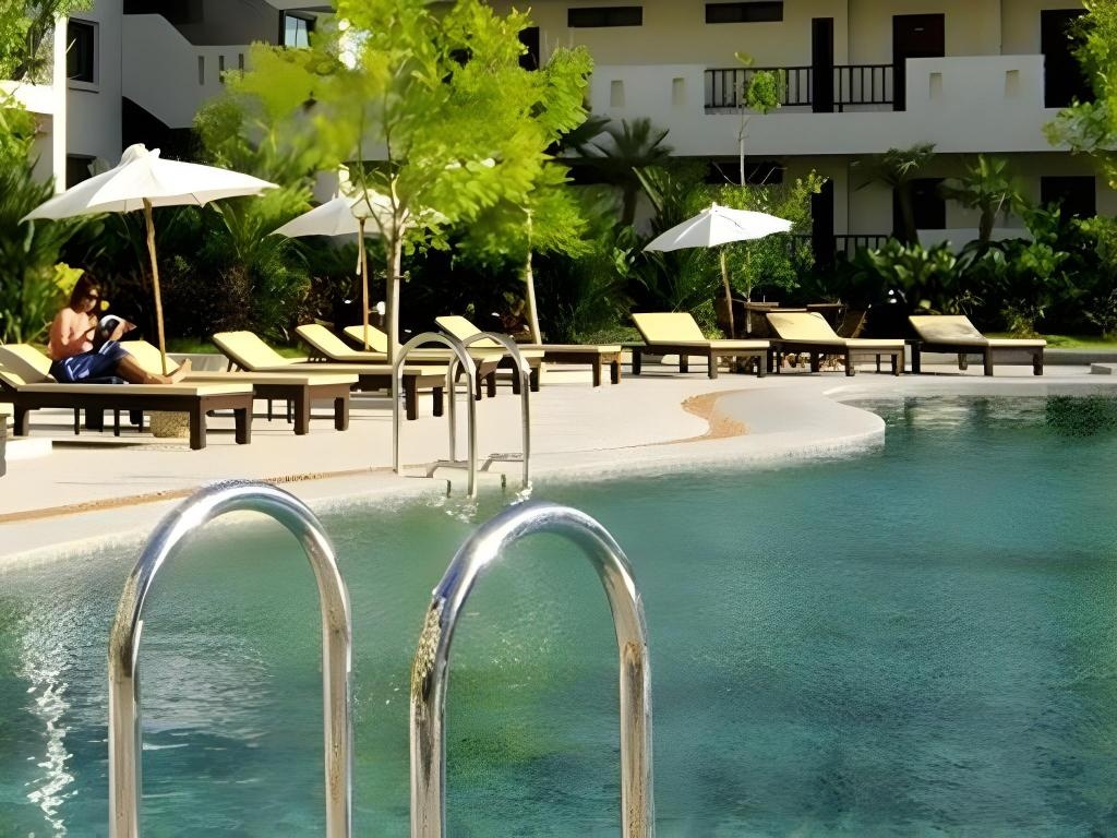 Wongamat Privacy By Good Luck ApartmentsfacilitiesSwimming Pool Outdoor7