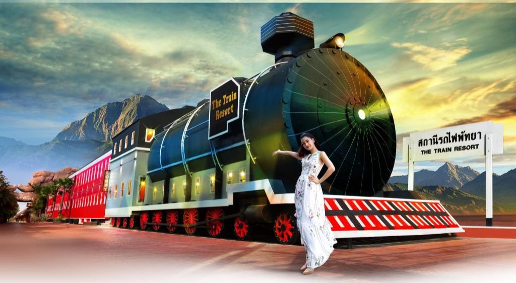 The Train Resort Sauna SpapropertyviewsEntrance1
