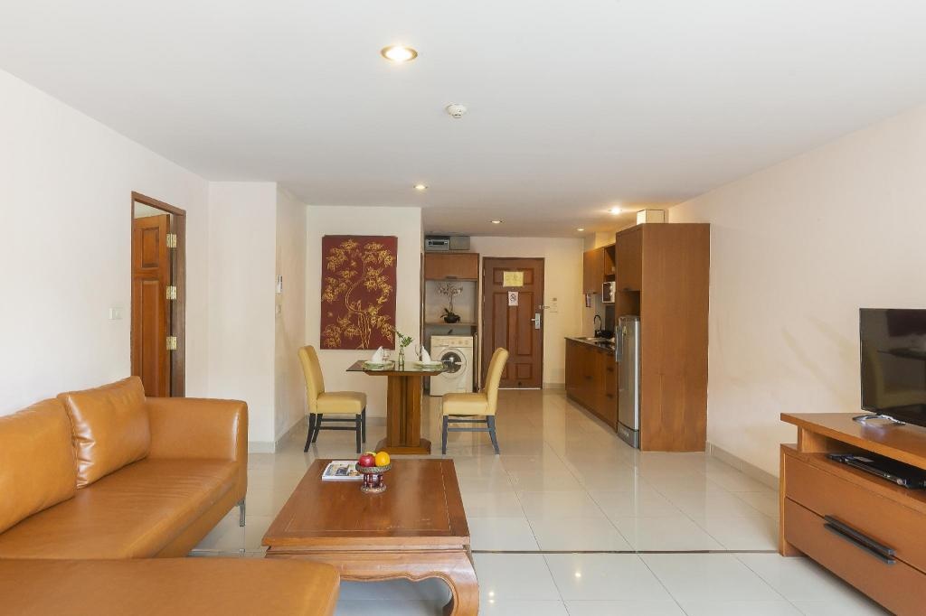 Bella Villa CabanaroomsJunior Suite For 3 Adults And 1 Child Room Plan33