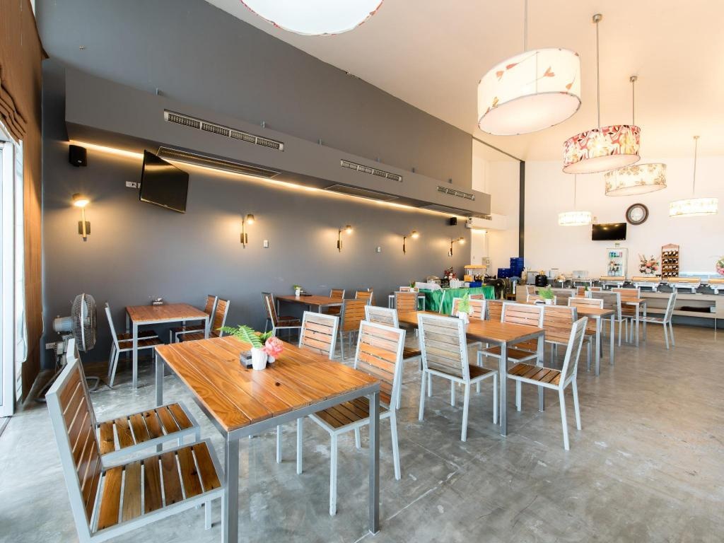 LG Lemon GrassdiningRestaurant4