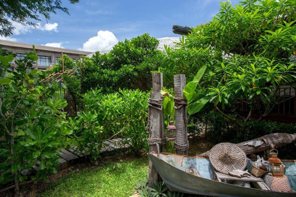 U Pattaya HotelfacilitiesGarden76