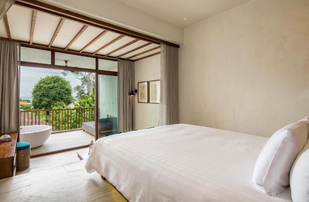 U Pattaya HotelroomsSuperior Sea View Bed15