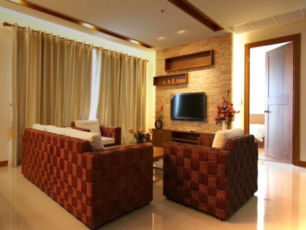 Pattaya City Resort By 3 AngelsroomsTwo Bedroom Suite Guestroom6