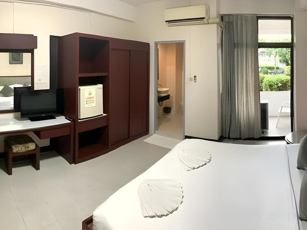 Romeo Palace Hotelroomsrooms Image 2525