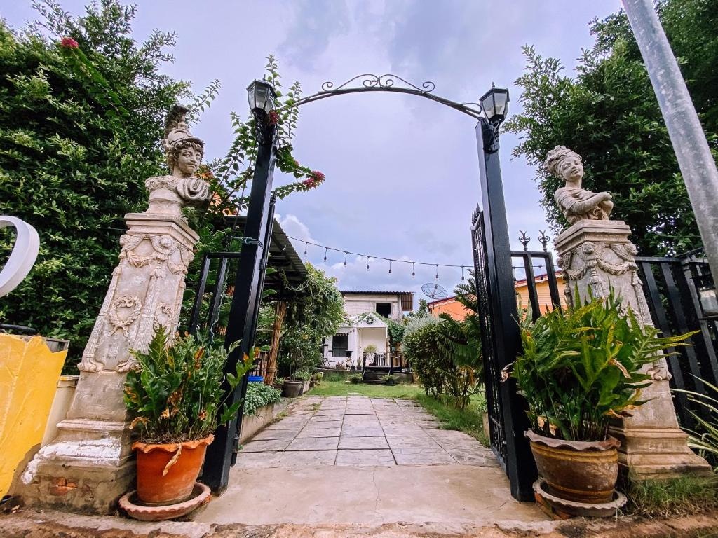 The Castello ResortfacilitiesSurrounding Environment28
