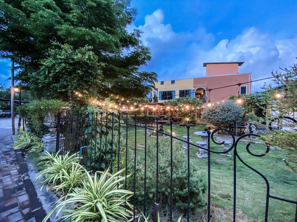 The Castello ResortfacilitiesSurrounding Environment9