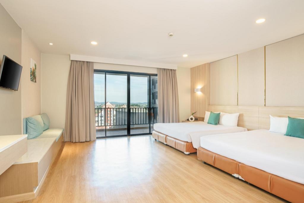 Mike Garden Resort HotelroomsDeluxe Bedroom2