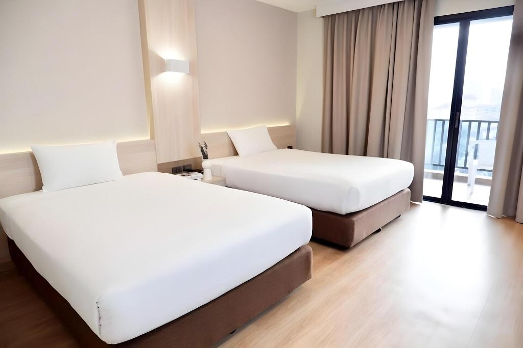 Mike Garden Resort Hotelroomsrooms Image 1313