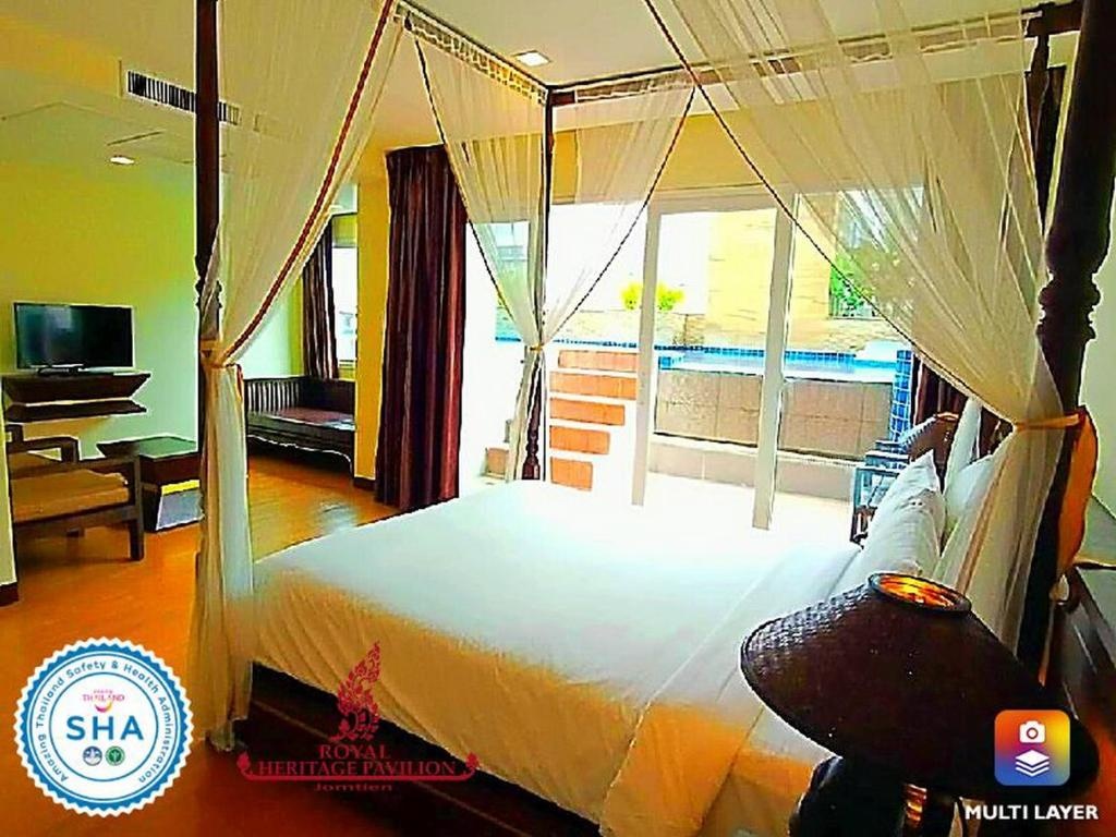 Royal Heritage Pavilion Jomtien Hotelroomsrooms Image 4141