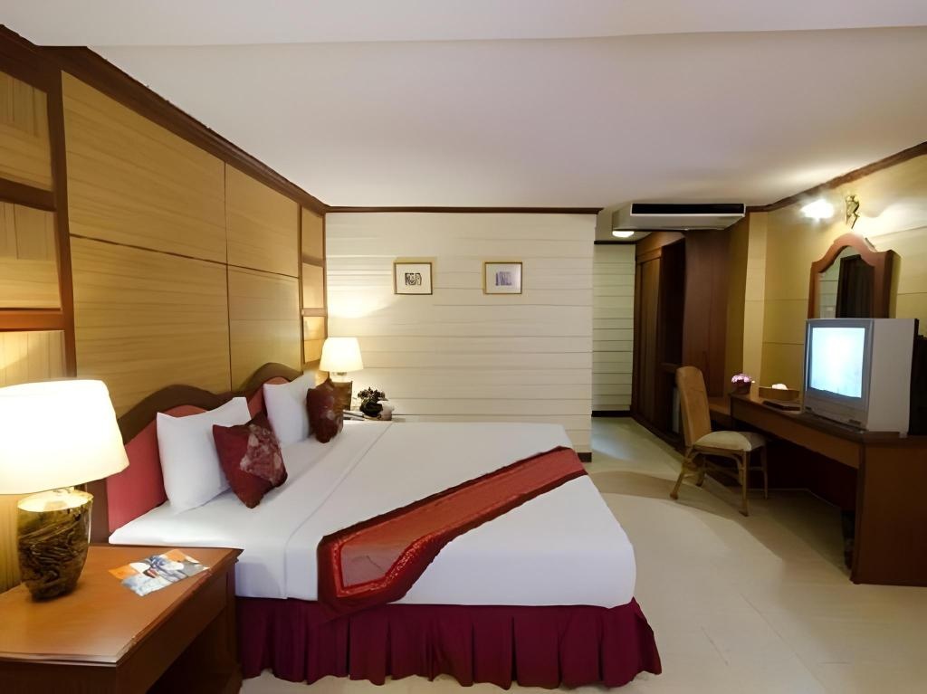 S Lodge Pattayaroomsrooms Image 66