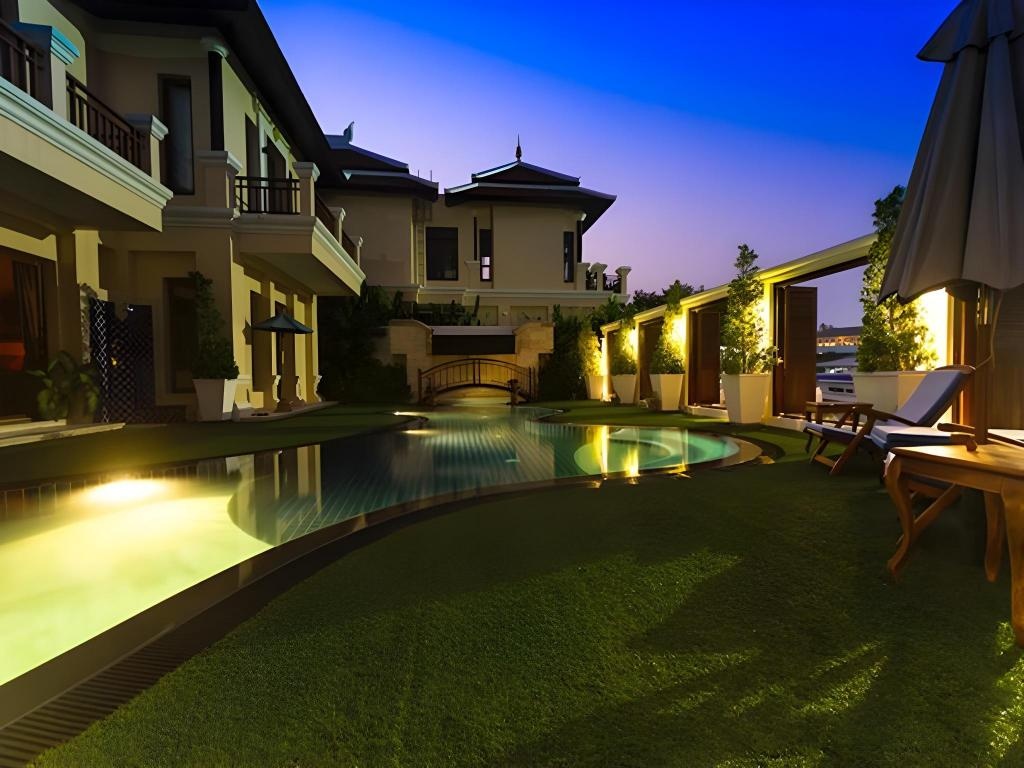We Pool VillapropertyviewsView3