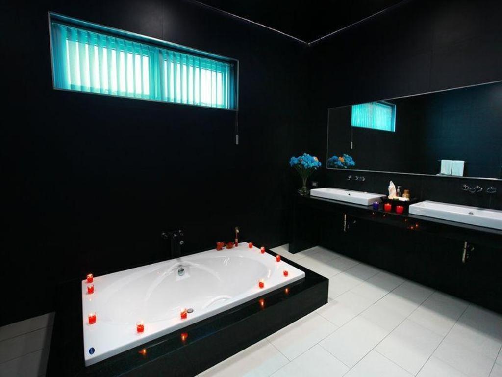 Pratumnak Dream Villa By Pattaya Sunny RentalsfacilitiesBathroom24