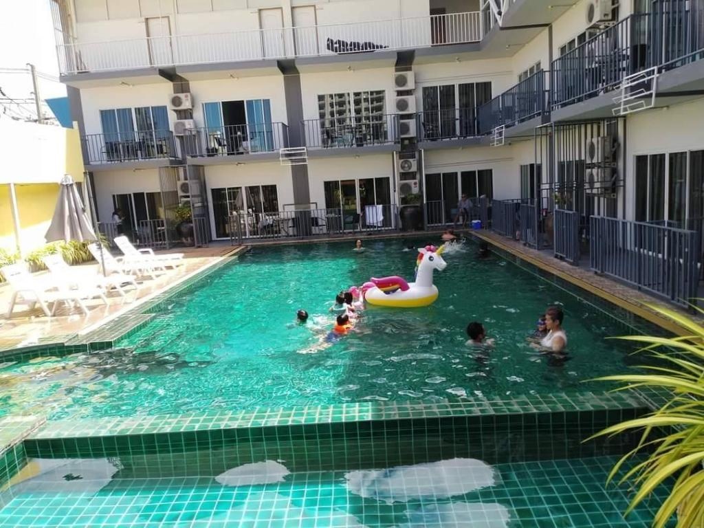 Anantra Pattaya Resort By CPGfacilitiesSwimming Pool Outdoor22