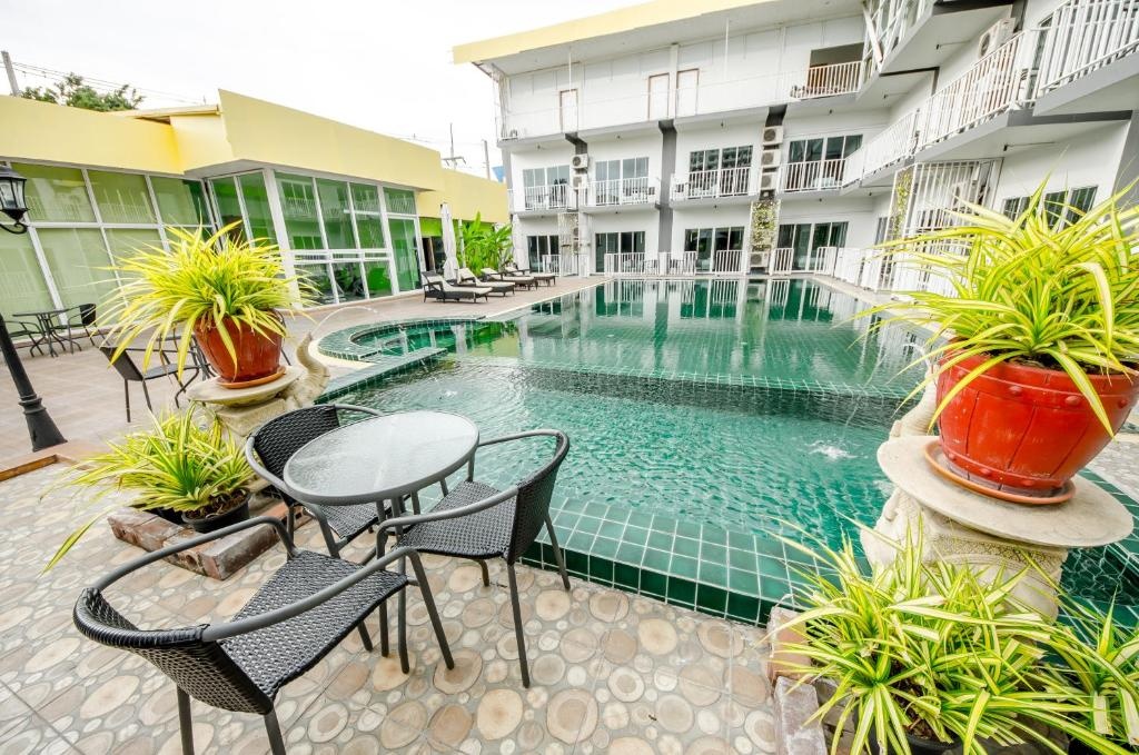 Anantra Pattaya Resort By CPGpropertyviewsView3