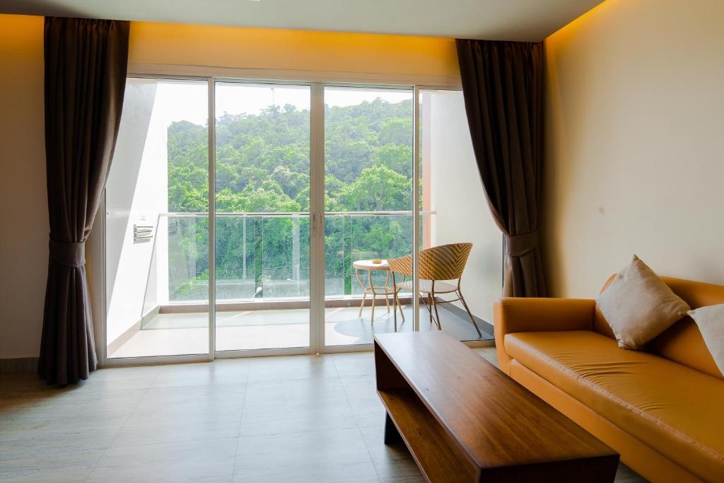 Balihai Bay ResidencefacilitiesBalconyterrace26