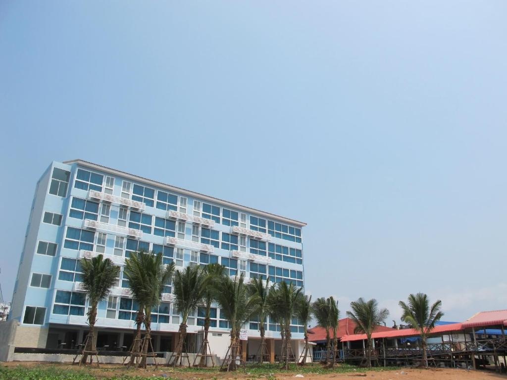 Nantra Pattaya Baan Ampoe BeachpropertyviewsExterior View5