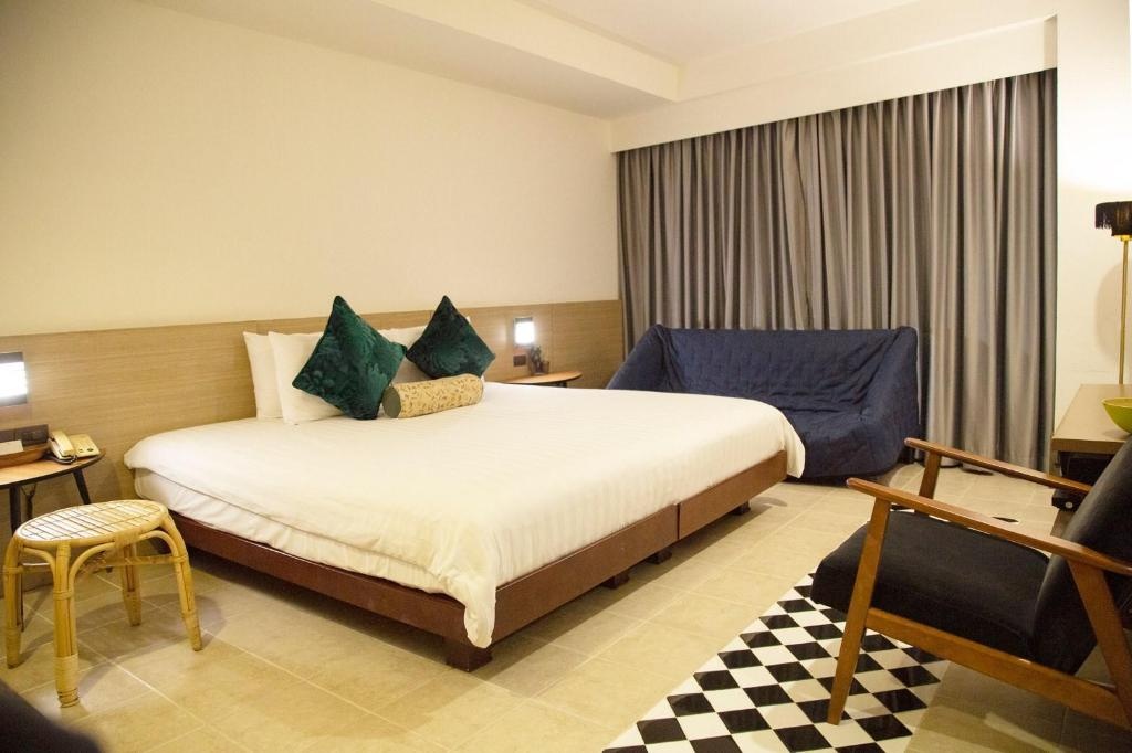 Baboona Beachfront Living Hotelroomsrooms Image 1010