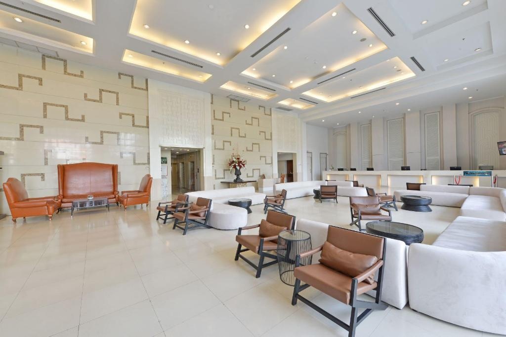D Varee Jomtien Beach Pattaya Hotel  Property Views  Lobby 6