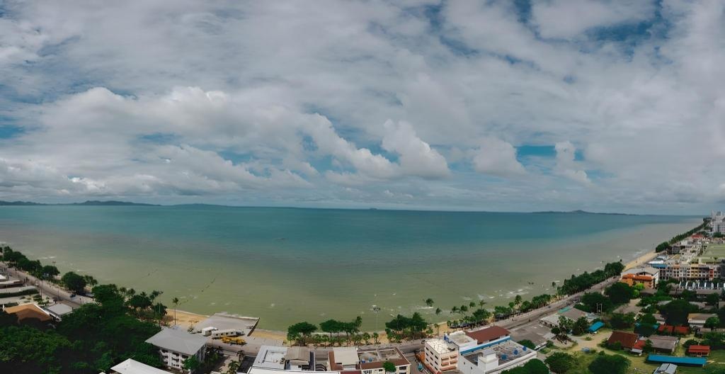 D Varee Jomtien Beach Pattaya Hotel  Property Views  Property Views Image 14 14