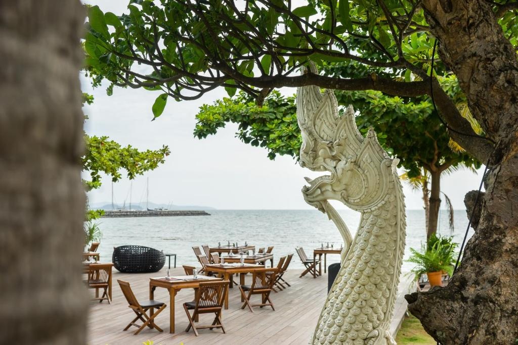 Dor Shada Resort By The SeadiningRestaurant14
