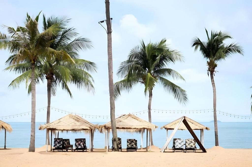 Dor Shada Resort By The SeafacilitiesBeach14