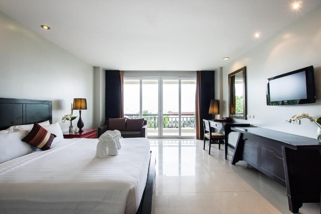 Dor Shada Resort By The SearoomsDeluxe Room View9