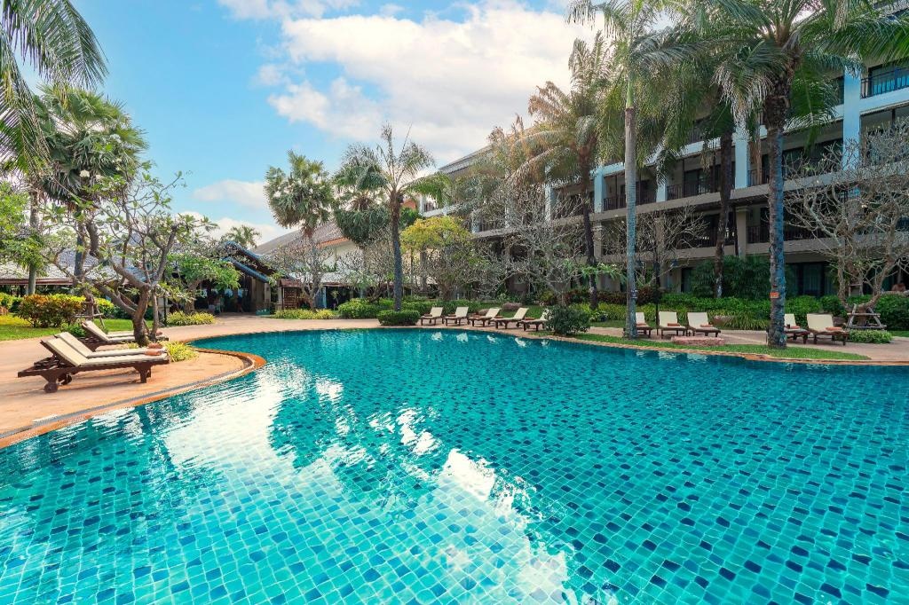Ravindra Beach Resort And SpafacilitiesSwimming Pool14