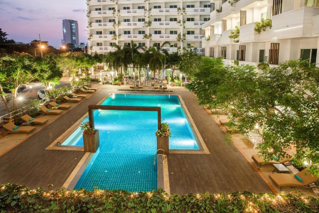 Hill Fresco HotelfacilitiesSwimming Pool13