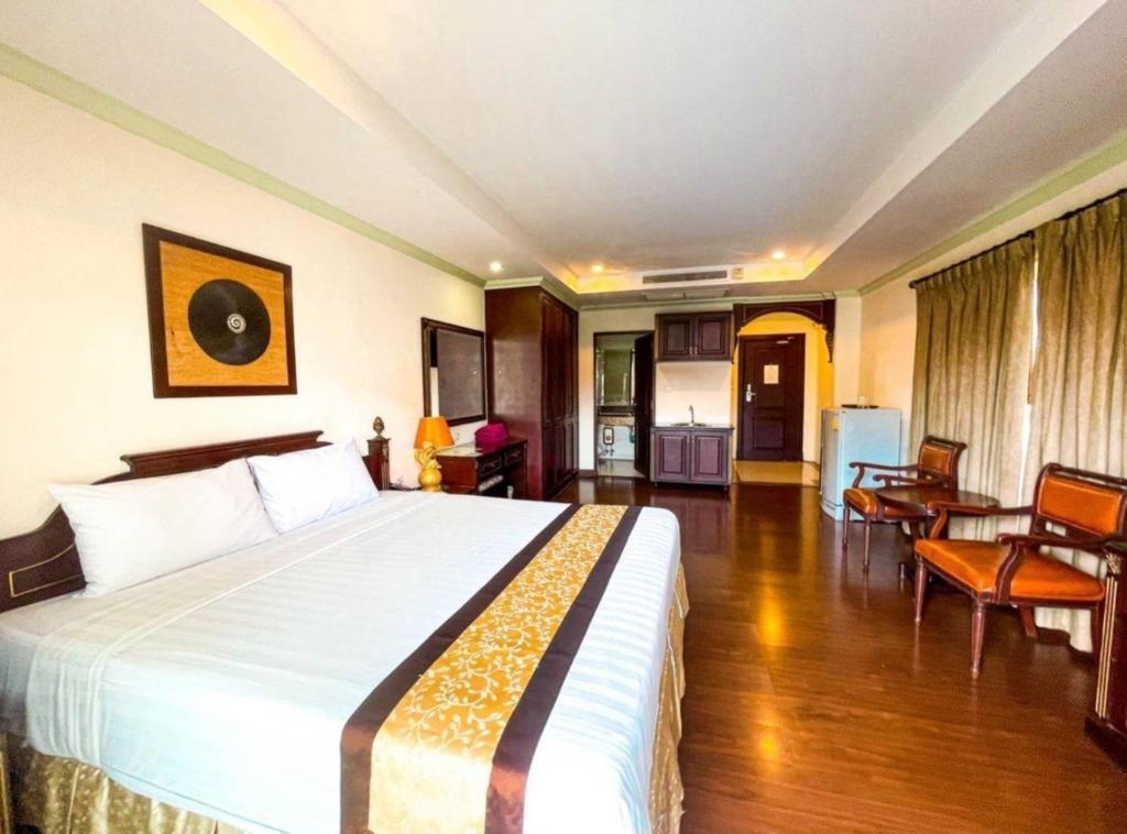Eurasia Boutique HotelroomsSuperior Double Room Bed4
