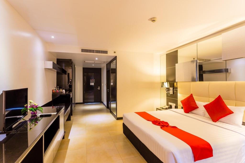 Nova Platinum HotelroomsGrand Deluxe King Room Plan8