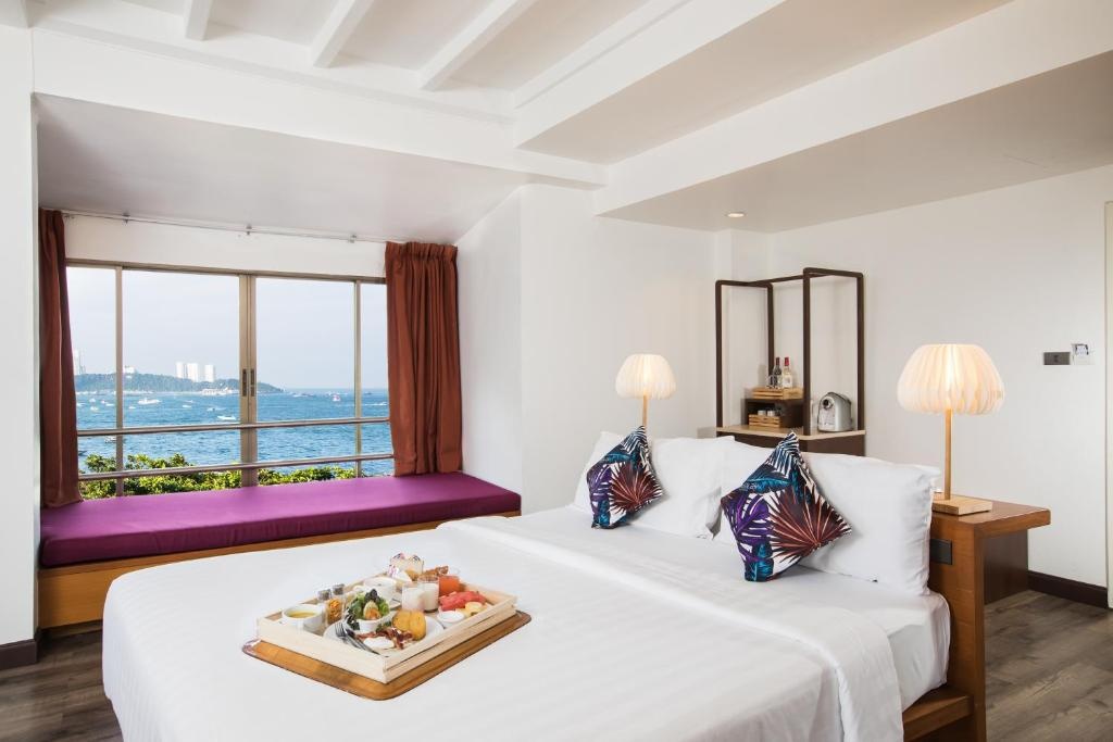 Sandalay Resort Pattayaroomsrooms Image 11